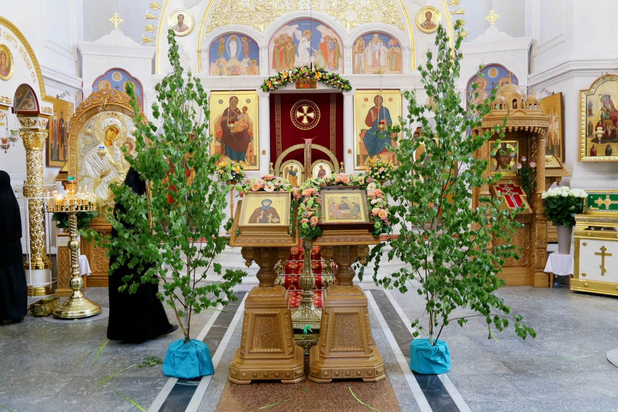Ефросинья полоцкая биография. Евфросиния полоцкая игуменья. Новополоцк ефросиньи полоцкой. Новополоцк ефросиньи полоцкой. Монастырь в полоцке ефросиньи полоцкой.