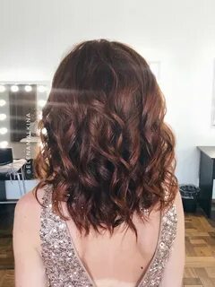 прическа на волосы до лопаток