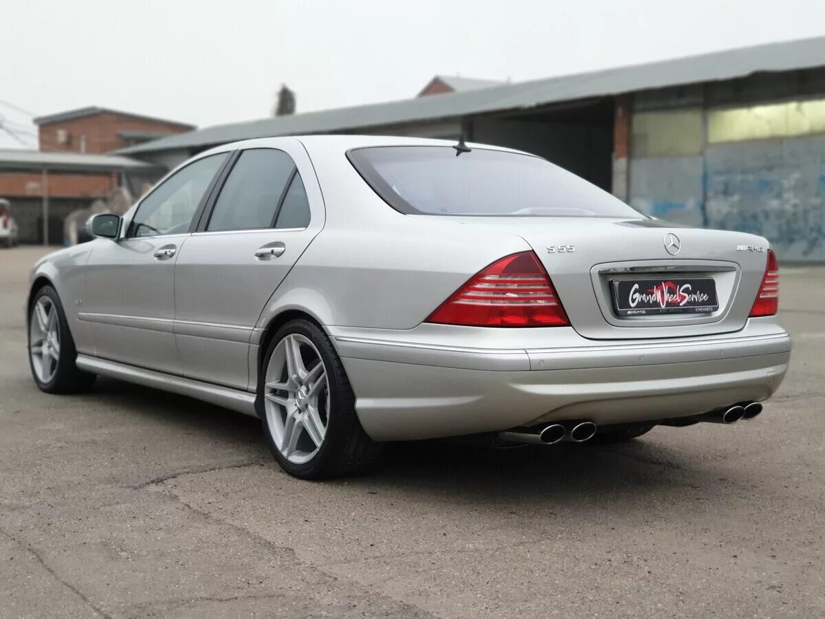 Авито краснодарский мерседес. Mercedes-Benz s 320 2003. W220 s500 AMG Silver. С класс 220 55.