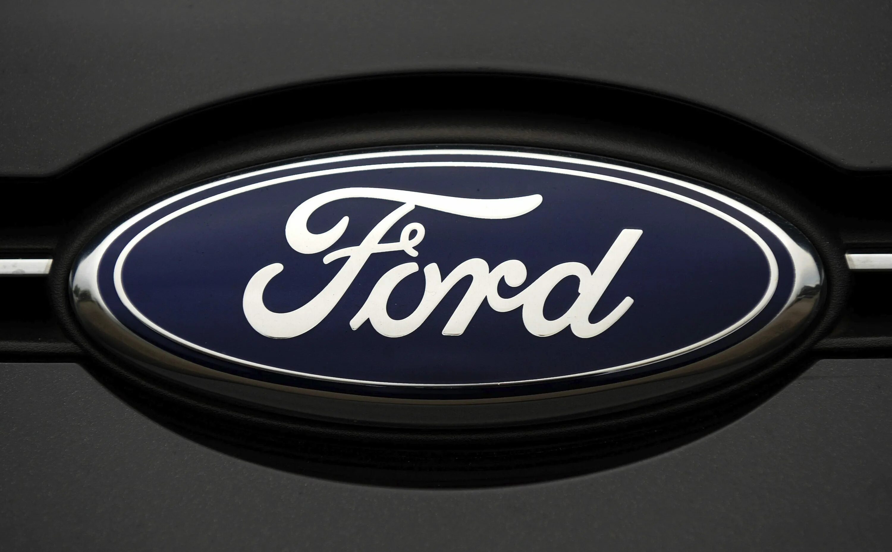 Эмблема ford 1780435. Форд налево. Форд логотип новый. Ford focus логотип. Значок форд фокус 2.