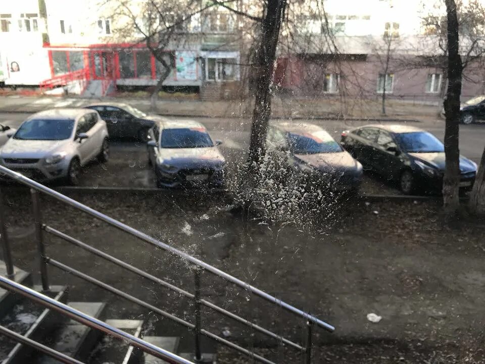 Штаб Навального Челябинск. Хабаровск нападение на штаб Навального. Нападение на штаб