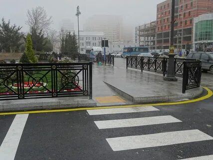 Спуск на тротуарах