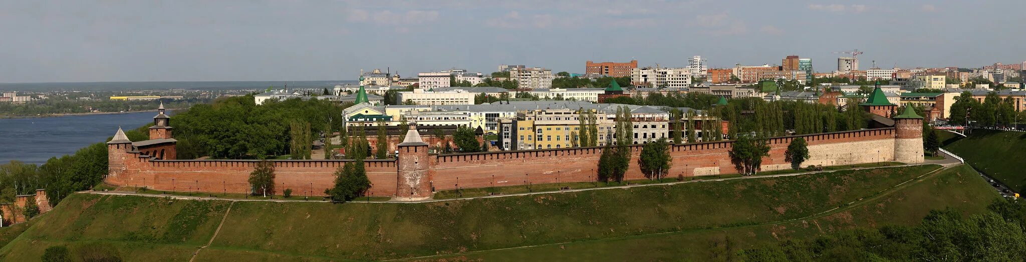 Б у в нижнем и области. Нижегородский Кремль Нижний Новгород. Нижегородский Кремль панорама. Нижегородский Кремль Нижний Новгород с высоты. Нижний Новгород. Вид на Кремль.