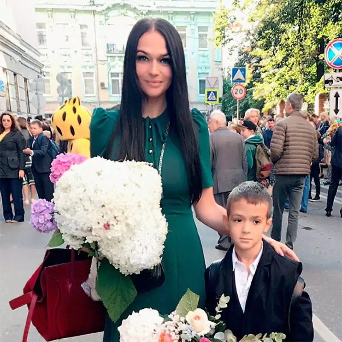 Дети алены водонаевой. Алена Водонаева с сыном. Сын Алены Водонаевой.