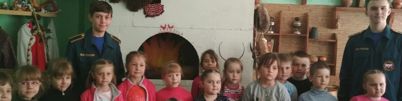 Школа 24 музей. Школа 24 музей. Школьный музей школа 27 дзержинск. Школа 24 касли директор. Школа 24 музей.