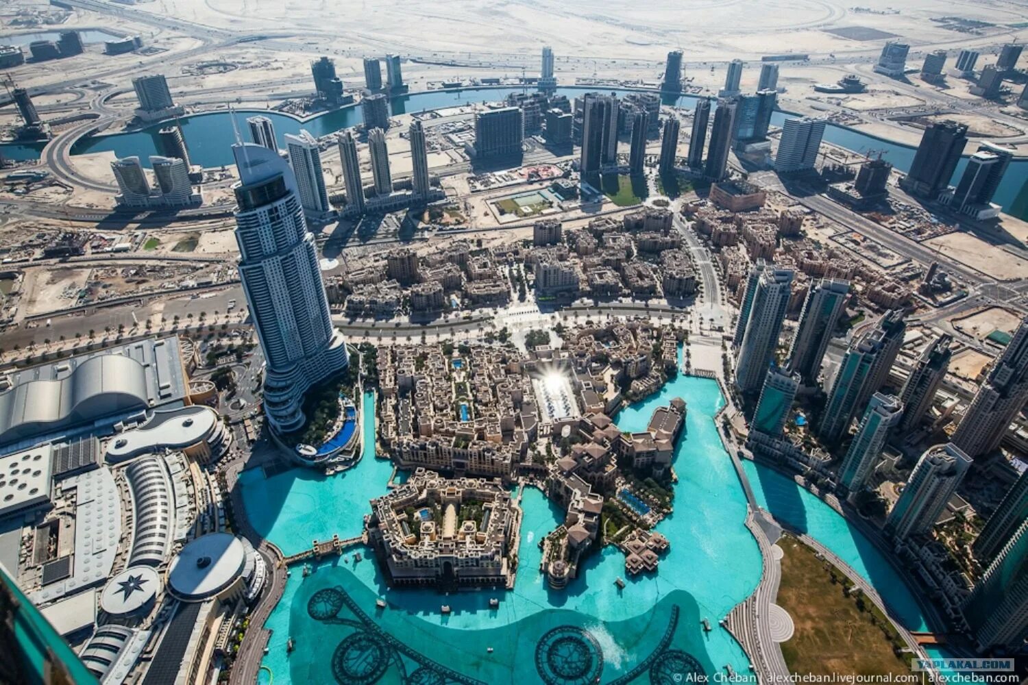 Очень богатые страны. Катар арабские эмираты. Дубай 1883. Дубай красивые места.