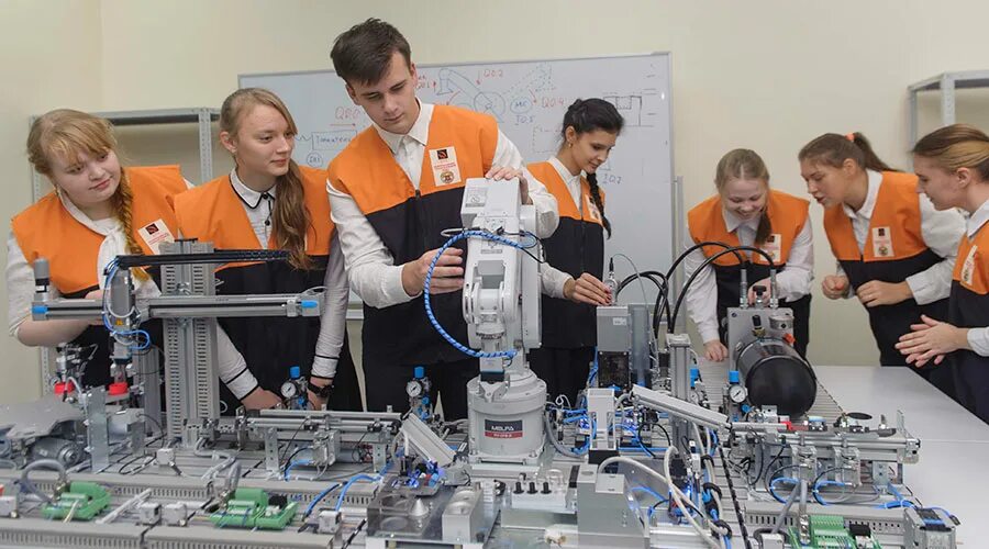 учебный центр фото. инженерный класс. проектировщик в машиностроении. перспективная инженерная школа - результаты защиты проектов. передовые инженерные школы.