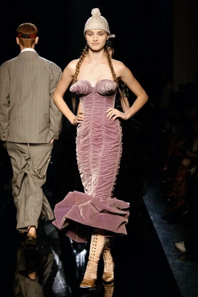 Мире моды это самый. Jean Paul Gaultier.