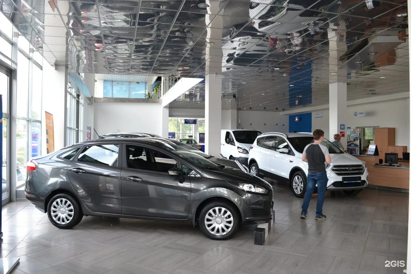 Рязанская 7 тула автосалон. Тула новомосковская 27 автокласс эксперт. Октябрьская 300 тула. Тула ул. Автокласс центр тула.