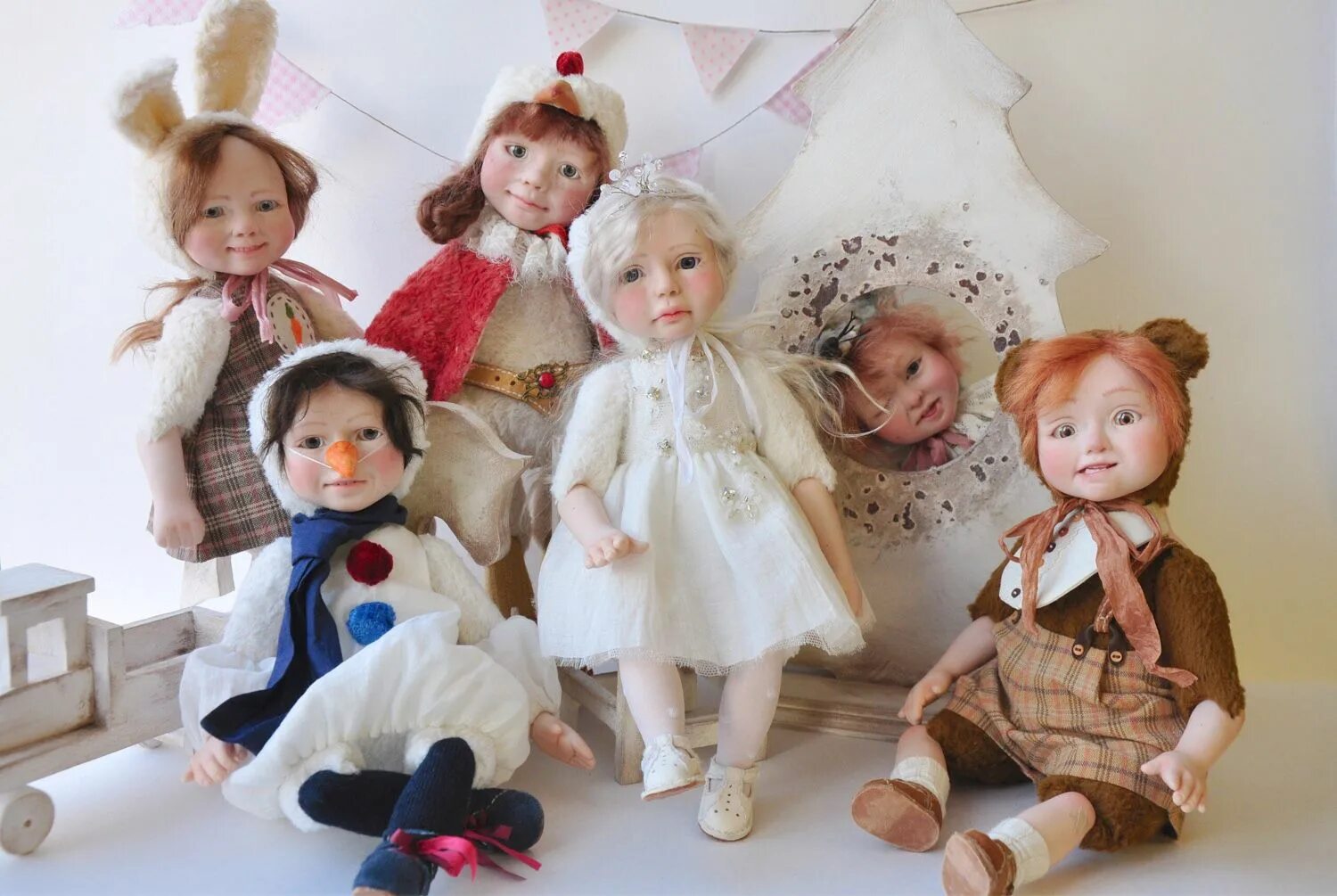 Танец кукол в детском саду старшая группа. Куклы в саду видео. Куклы в саду видео. Костюм лялечки для танца. Костюм куклы для танца.