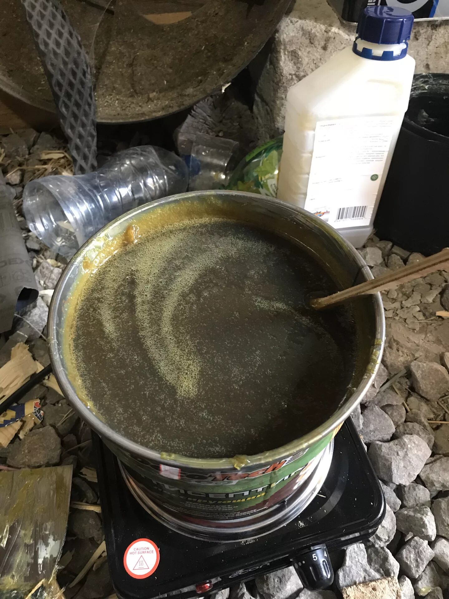 Какого цвета оригинальное пушсало. Пушечное сало чем разбавить до жидкого состояния. Пушечное сало разбавить. Пушсало обработка авто. Обработка автомобиля пушечным салом.