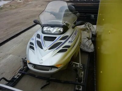Ski doo touring 500