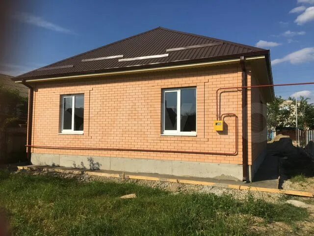 Авито белореченск недвижимость. Дом 105 кв м в белореченске. кубаньт85 наш дом. универмаг в белореченске 2 этажный кирпичный. куплю дом в краснодарском кр в белореченске за 5 миллиона с гаражом.