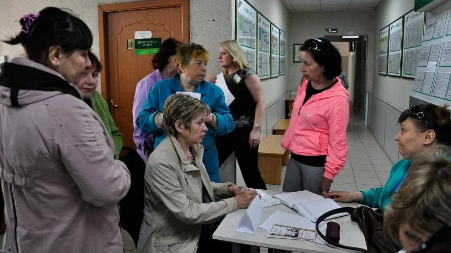 Ленина 40 кирово-чепецк. Центр занятости кирово-чепецк. Директор центра занятости кирово чепецк. Цзн чепецк. Цзн чепецк.