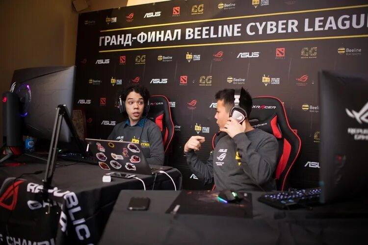 Дота стафф. Гранд финал дота 2. гранд финал mercedes. финал билайн турнир. mystic staff dota.