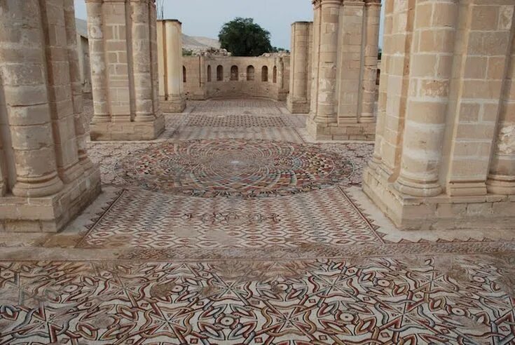 File:MA Salón de Abd al-Rahman III (Salón Rico).jpg - Wikipedia