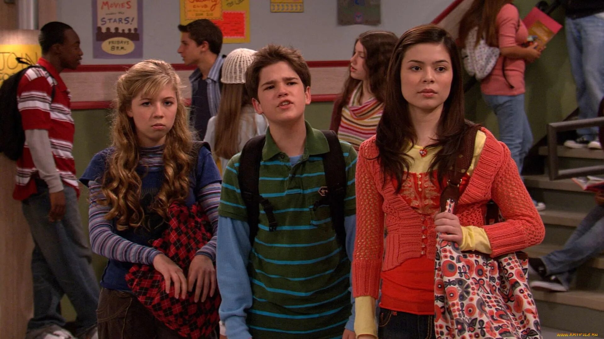 Айкарли 2007. Айкарли сериал эмма стоун. айкарли шелдон. icarly шейн.