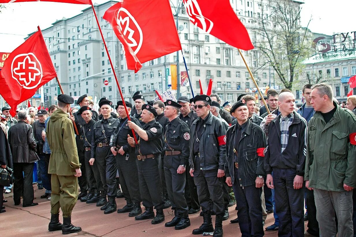 Черносотенцы это в истории. Кто такие черносотенцы. Черносотенцы организация власти. Черносотенные организац. Лидер партии черносотенцев 1905.