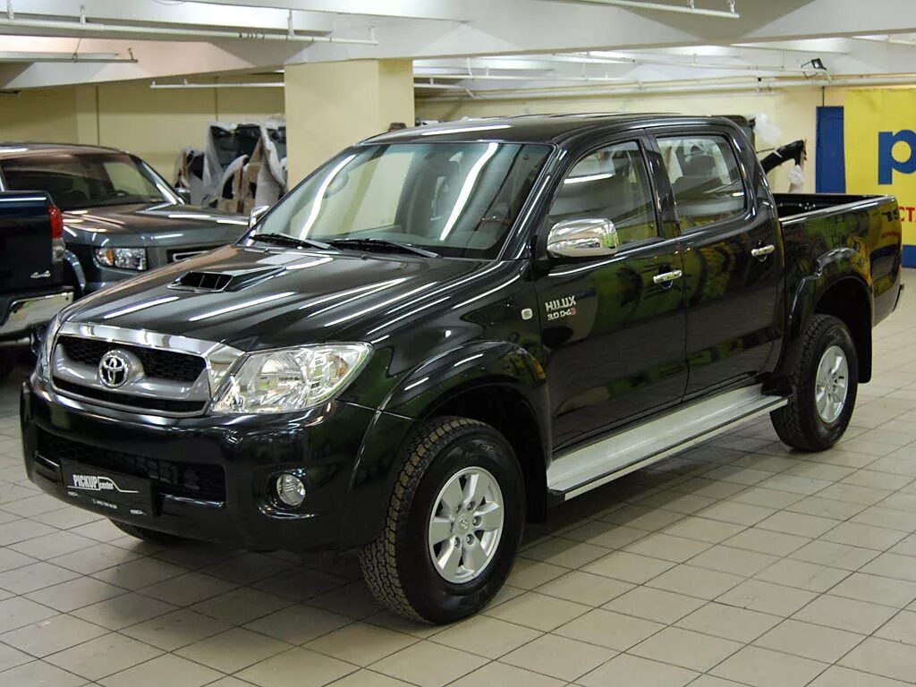 Тойота дизель продажа. Toyota Hilux 2009. Тойота Хайлюкс 2009 пикап. Тойота Хайлюкс 2009 2014. Тойота Хайлюкс зеленый.