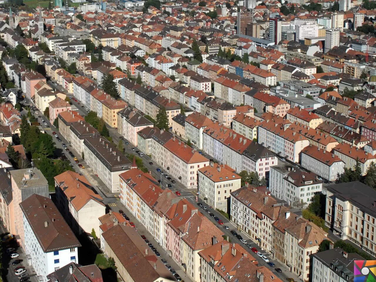 Ла-шо-де-фон швейцария. La chaux de fonds швейцария. Le locle город. Ла-шо-де-фон и ле локль швейцария. La chaux de fonds швейцария.