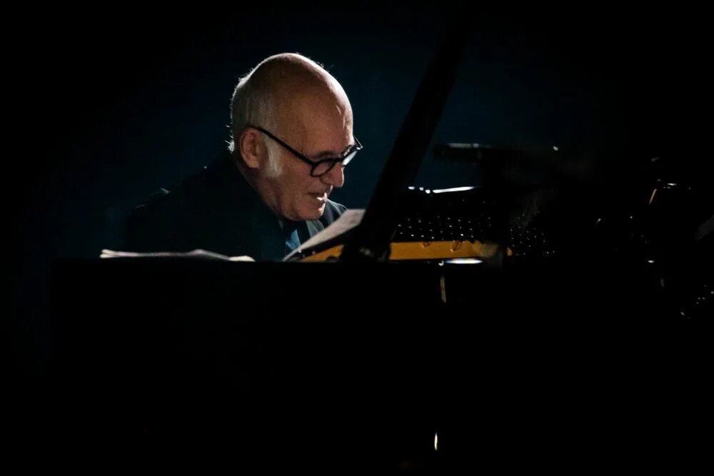 Людовико эйнауди экспирианс. Ludovico einaudi фото. Людовико эйнауди иваново. Людовико эйнауди. Людовико эйнауди иваново.