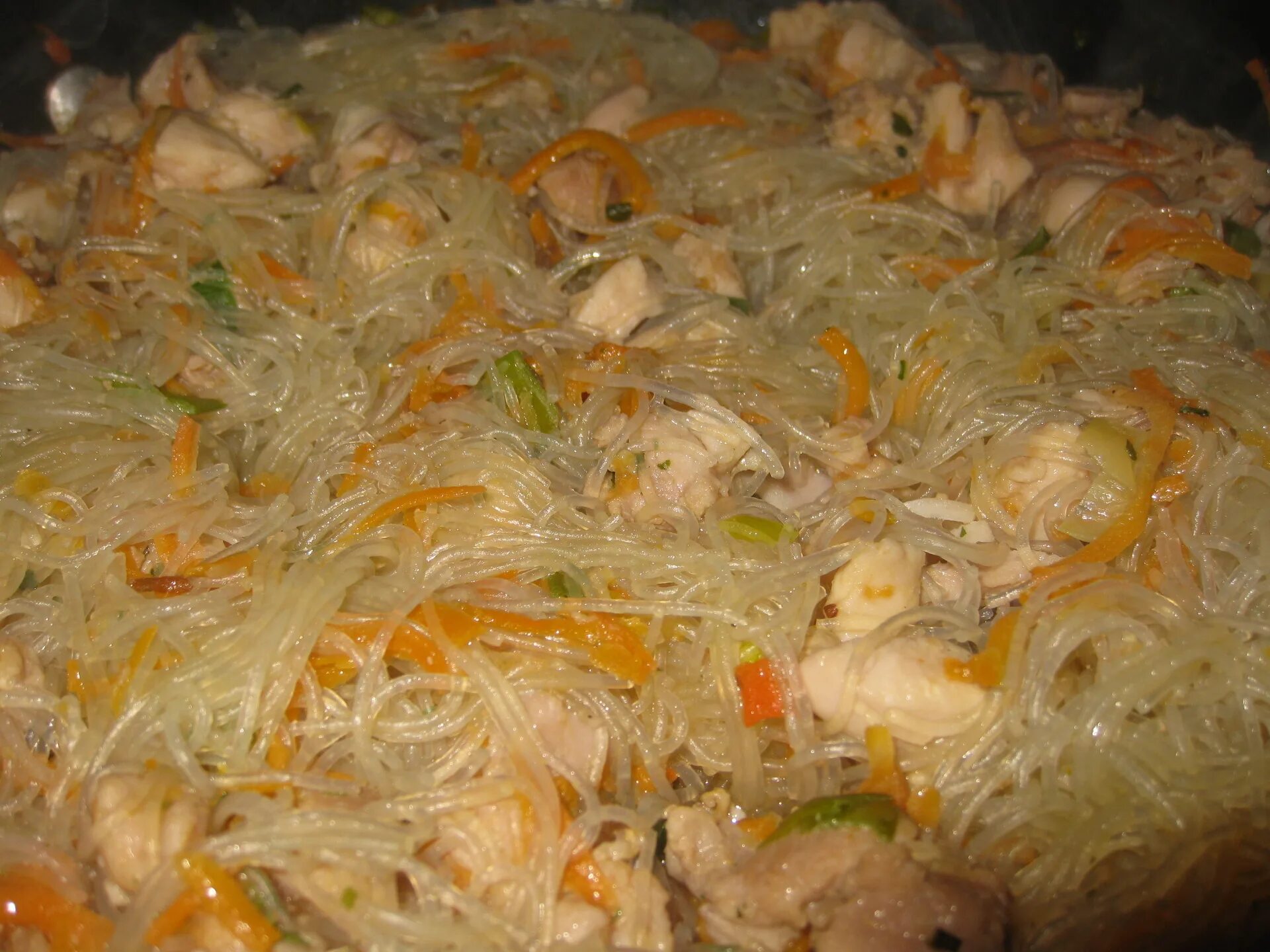 Фунчоза с креветками и овощами. Блюда на скорую руку и на праздничный стол. Дзен