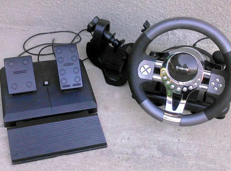 Игровой руль defender forsage. Руль defender forsage gtr (64367). Руль defender forsage gtr. Руль defender forsage gtr (64367). Дефендер форсаж гтр руль.