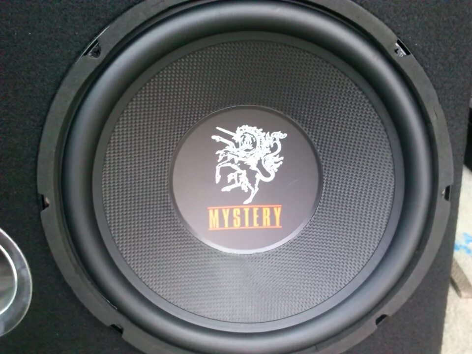 Сабвуфер прайд 15 в машине. Сабвуфер deaf bounce machete 15. Флекс автозвук. Deaf bounce machete 10 дюймов. Короб pride car audio.