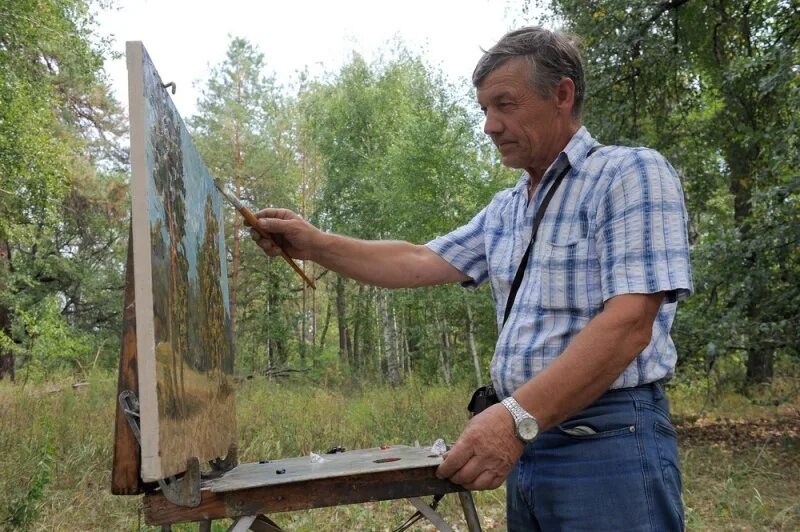 Хозяева бузулука. Пленэр в Бузулукском Бору. Художник на пленэре фото. Бузулукский Бор Оренбургская область. Бузулукские художники.