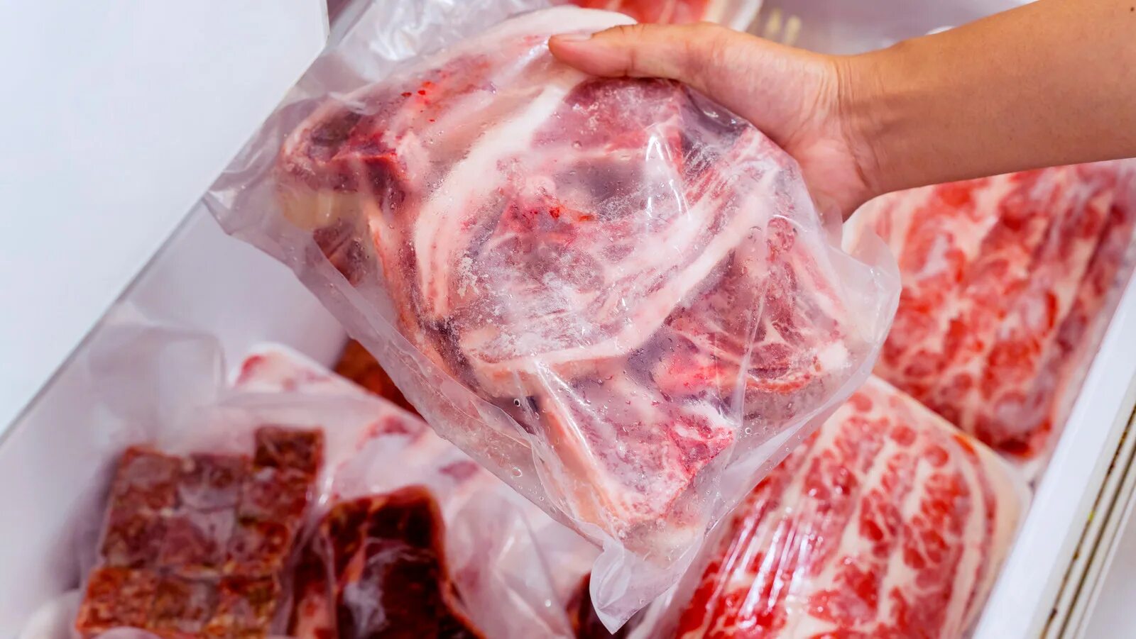 Как не разморозить мясо