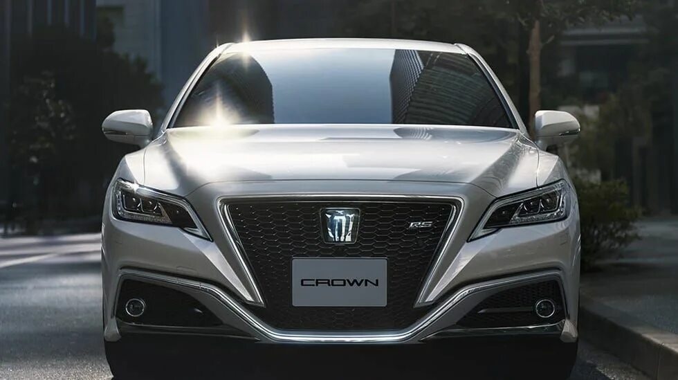 Toyota crown 2021. Тойота краун рс 2021. Toyota crown 2019 салон. Тойота краун атлет 2021. Toyota crown 2018 s220.
