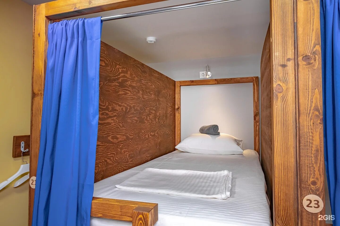 Павлика морозова 27 адлер. Хостел море владивосток. Хостеле "море" во владивостоке. Море хостел. Хостел в витязево.