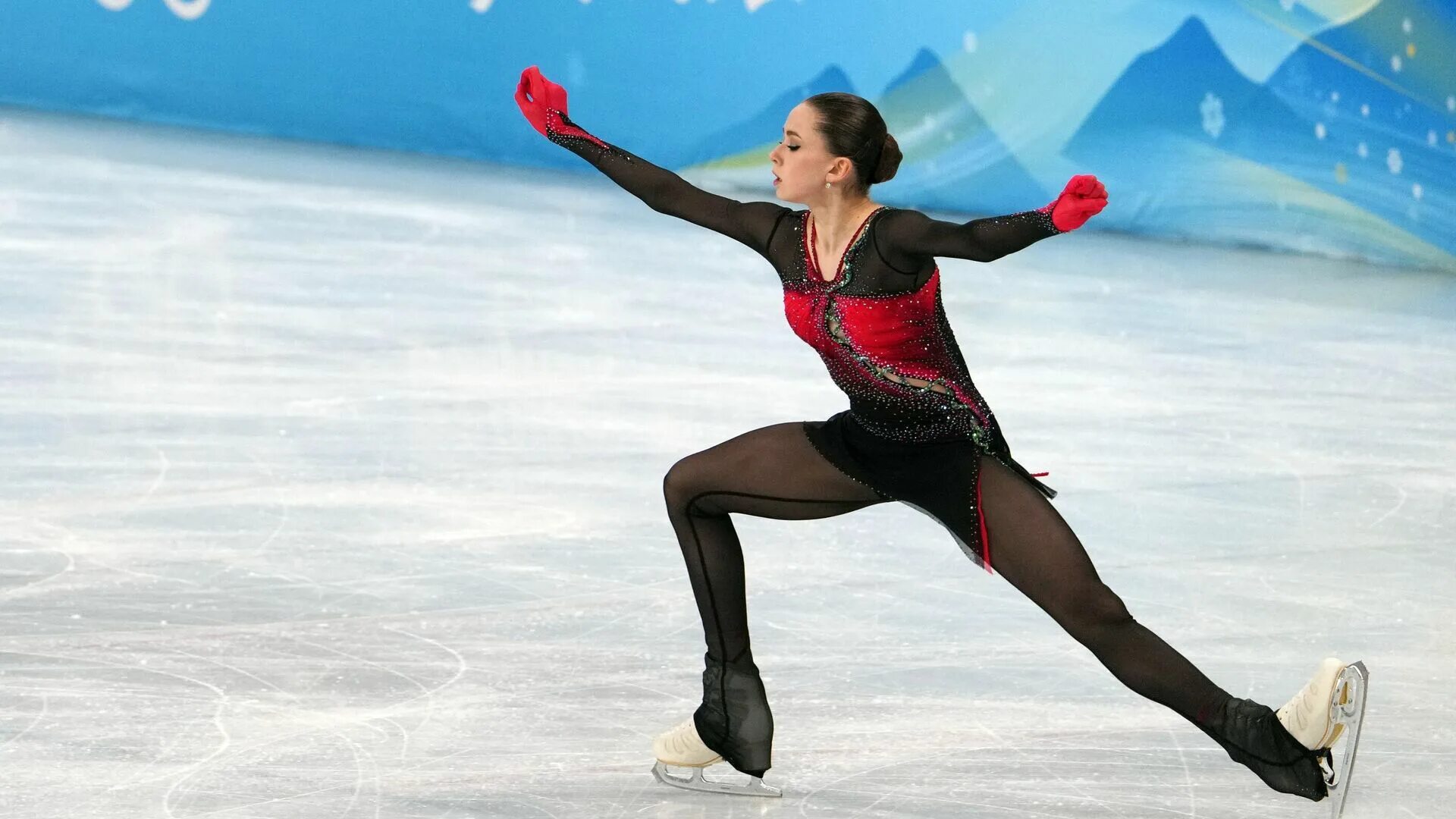 Валиева произвольная программа 12 ноября 2025. Камила валиева фигуристка. валиева произвольная программа 2025. елизавета туктамышева олимпиада. валиева олимпиада 17.02.