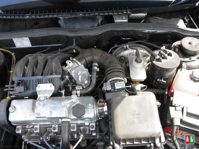 Ваз 2114 двигатель 1.5 8 клапанов. ВАЗ 2114 1.6 8кл мотор. Мотор 8 клапанный ВАЗ 2114. 1.5 8 Клапанный ВАЗ 2114. Мотор 1.6 8 клапанов ВАЗ 2114.