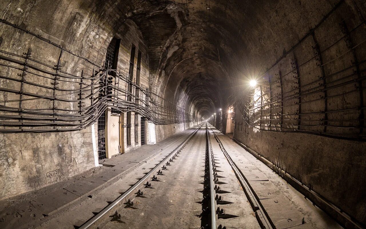 северомуйский тоннель 2. северо-муйский железнодорожный тоннель. северомуйский тоннель 2. северомуйский тоннель википедия длина. северомуйский тоннель протяженность.