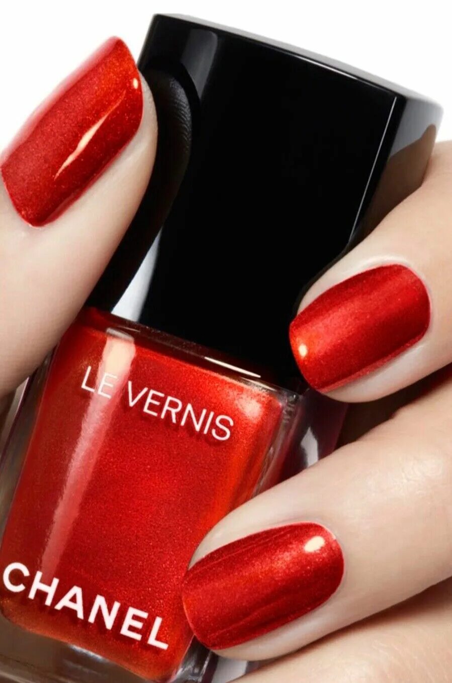Лак chanel 634. Chanel 510 gitane. Le vernis 769 лак chanel. Chanel цвета. Organdi лак шанель.