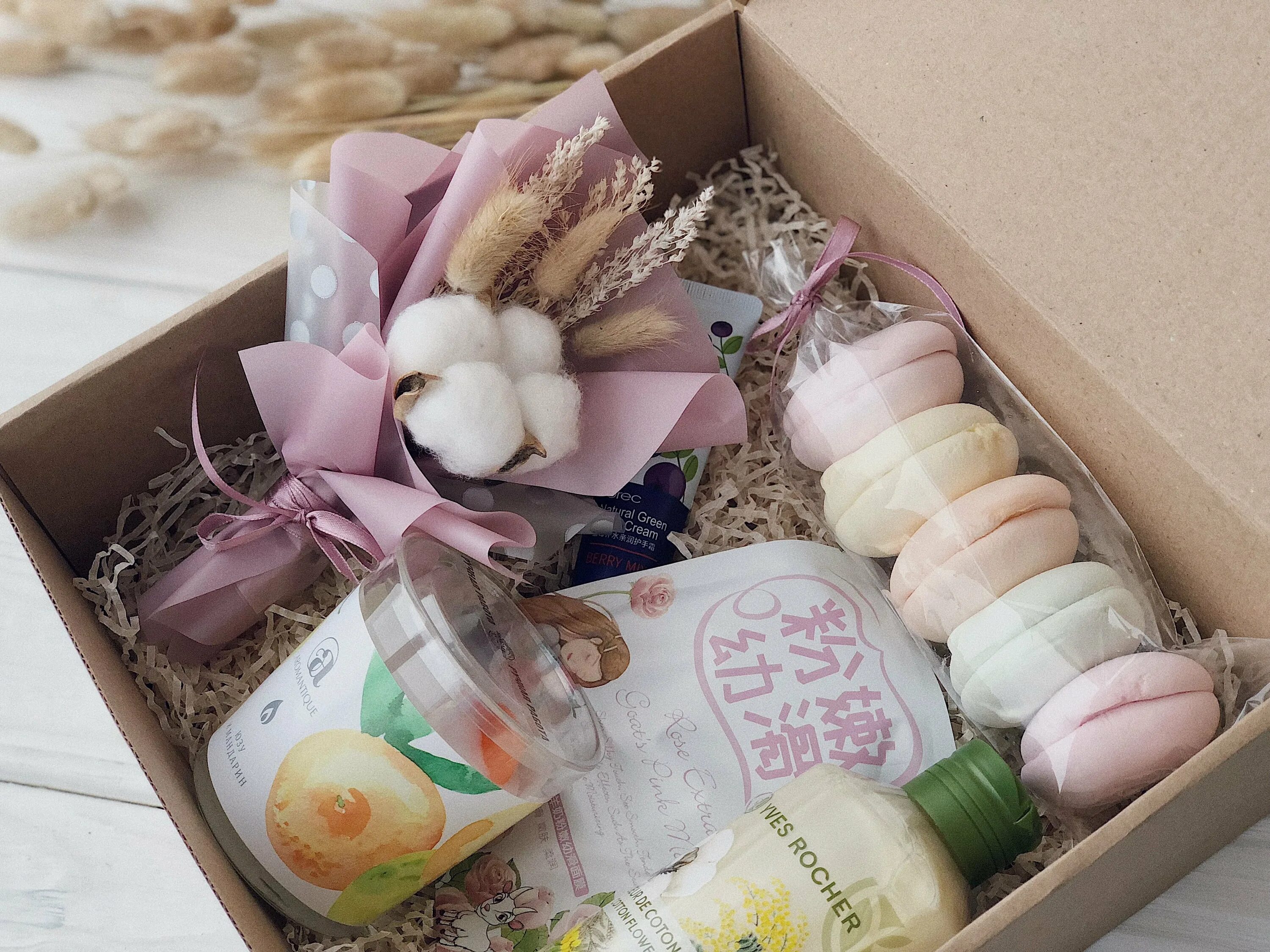 Самой можно положить. Подарок "подруге". Кольцо в киндер сюрпризе. Настилка ламината. Заварка в пакетиках.