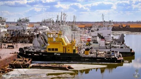 Работа судов в связи
