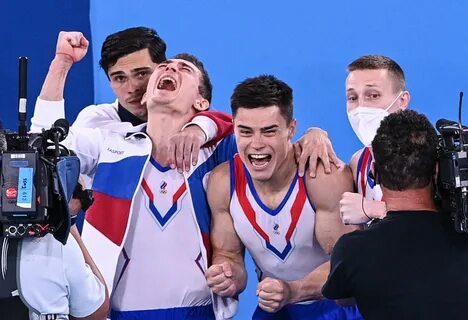 Российские спортсмены поехали на олимпиаду во францию