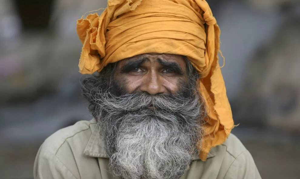 индия удивляет. бинди. индийская экзотика. индусы. индия удивляет.