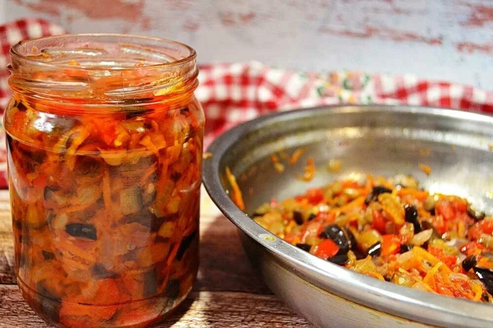 Печеные баклажаны на зиму. Заготовка баклажан на зиму. Баклажаны на зиму пальчики оближешь. Заготовка баклажан на зиму. Баклажан на зиму рецепты пальчики оближешь.