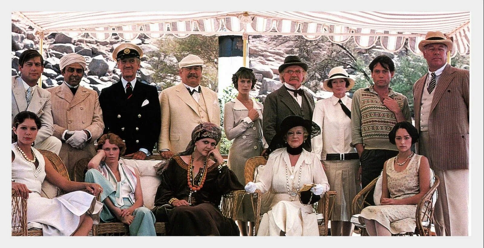 Пуаро смерть на Ниле 1978. Смерть на Ниле Дэвид суше. Death on the nile