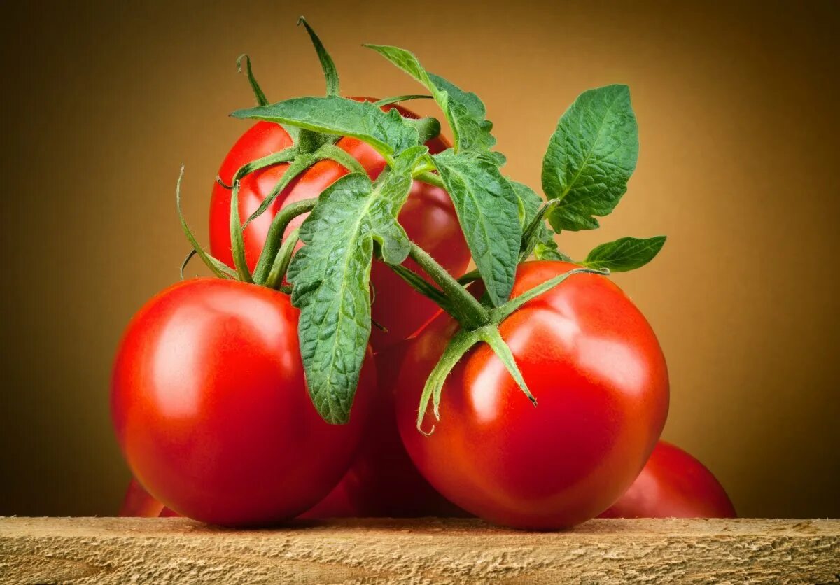 Сайт томат помидор. Томат зимняя вишня f1. томат вика. томаты pomodoro. томат томато.