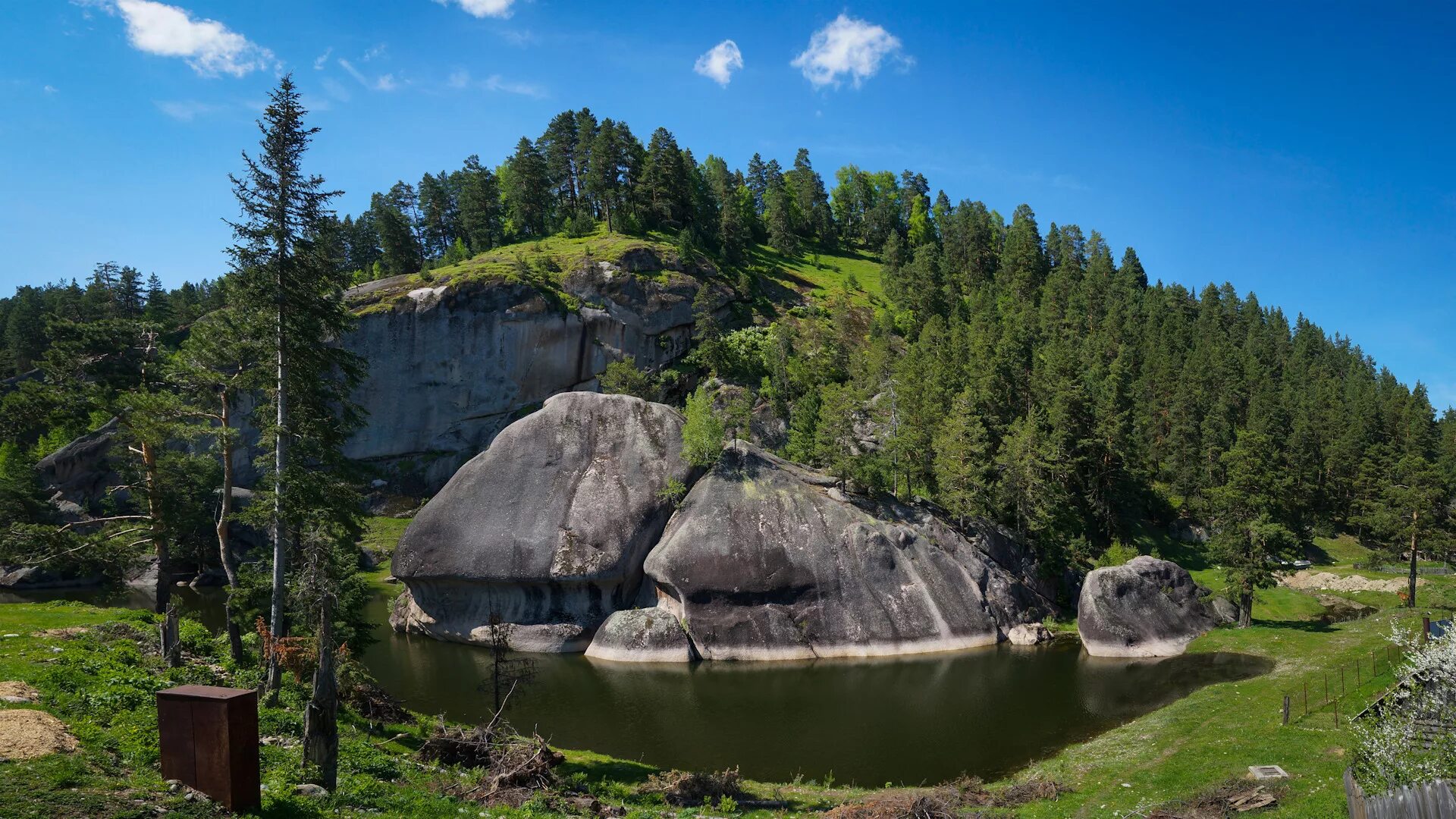 Турочак горно алтайск. Горный Алтай озеро Куреево. Село озеро Куреево Алтай. Озеро Куреево Красногорский район. Республика Алтай, Турочакский район, село озеро Куреево.