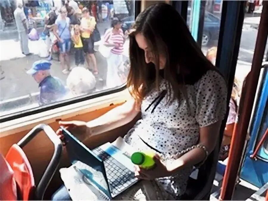 Кондуктор вагона. Кондуктор вагона