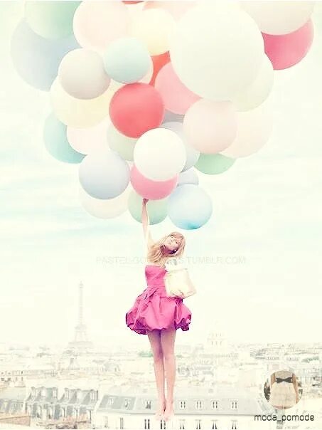 Доброе утро с воздушными шарами. Статусы с воздушными шарами. Доброе утро шарики воздушные. Блондинка с шарами и цветами.