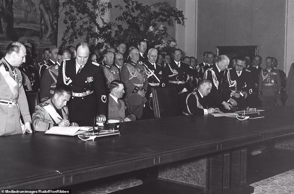 Страны подписавшие антикоминтерновский пакт. Германо-итальянский "стальной пакт". Стальной пакт 1939. Стальной пакт 22 мая 1939.