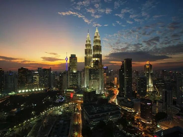 Малайзия kuala lumpur. Башни петронас малайзия. Куала лумпур klcc. Куала-лумпур малайзия. 5.