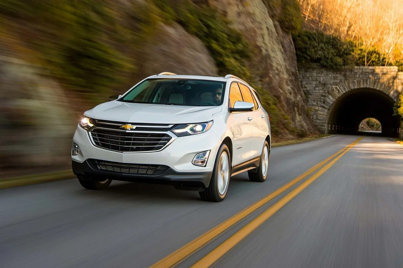 Шевроле эквинокс 1.5. Chevrolet Equinox 2018. Chevrolet Equinox 2019. Chevrolet Equinox 1.5. Шевроле Equinox 2018.