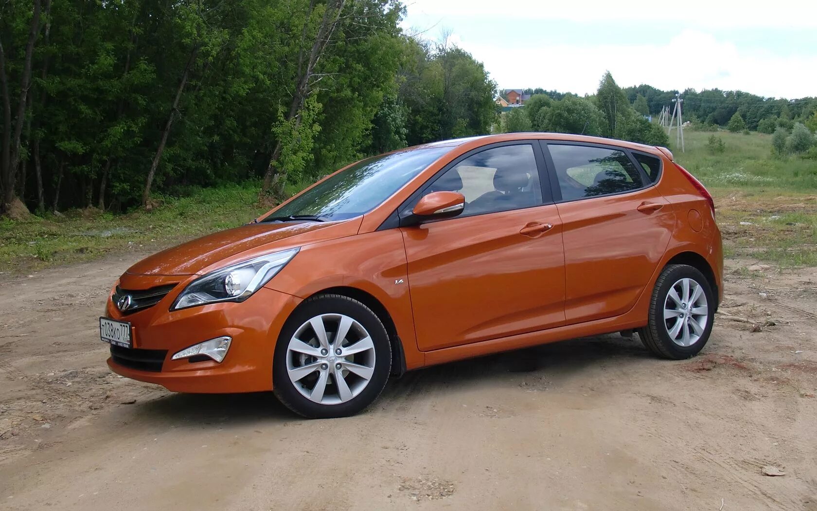 Solaris 2014 хэтчбек. Hyundai accent 2014. солярис хэтчбек 2014 белый. хендай солярис хэтчбек 2014. Hyundai solaris hatchback 2014.